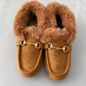 House Slipper it could be outdoor